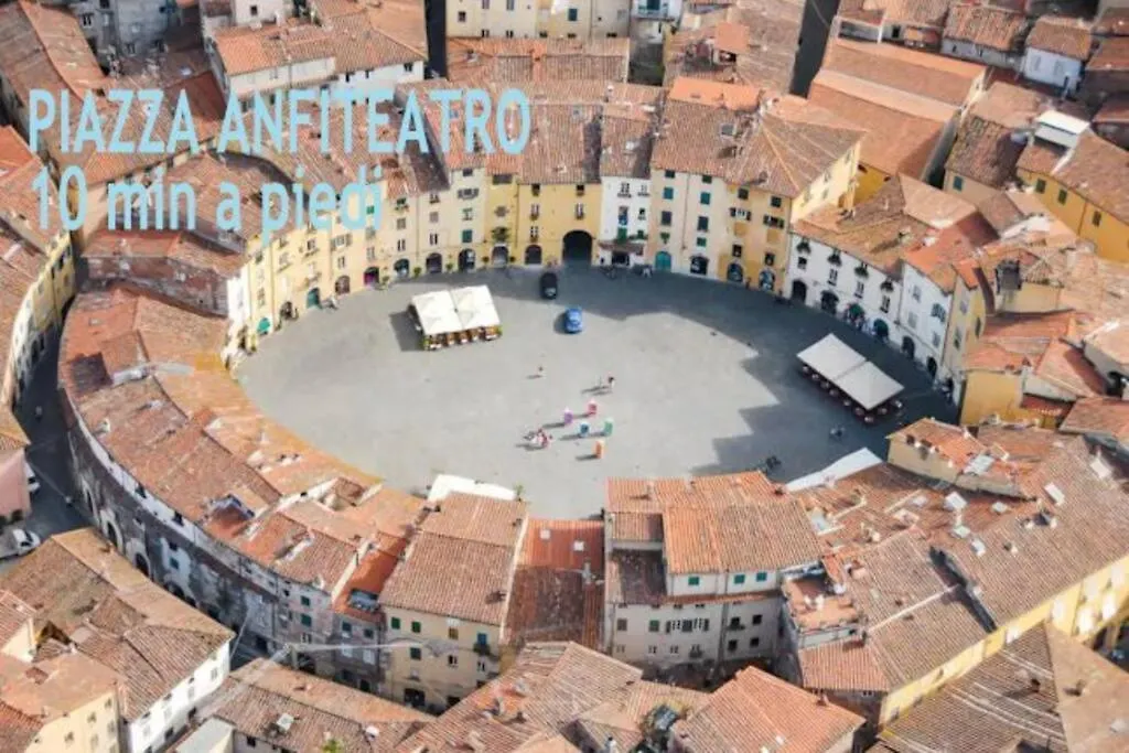 Fronte Mura Lucca - Parcheggio - Wifi Il Cortigiano Villa Casa vacanze
